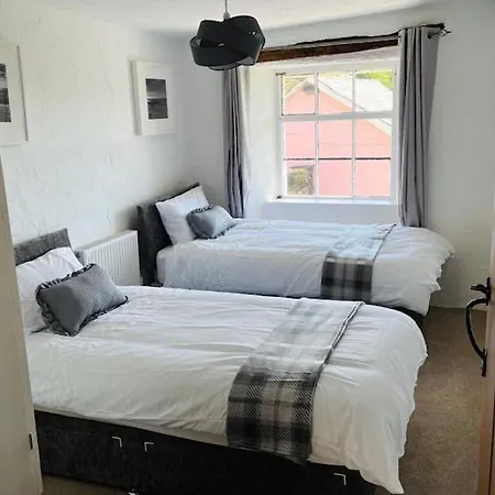 Quirky Cottage, Cosy Grade Ii Listed 2 Bed Troutbeck Bridge * Windermere