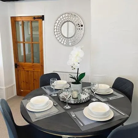 Quirky Cottage, Cosy Grade Ii Listed 2 Bed Troutbeck Bridge 公寓 温德米尔