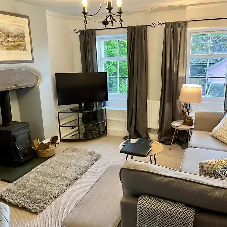 Quirky Cottage, Cosy Grade Ii Listed 2 Bed Troutbeck Bridge * Windermere