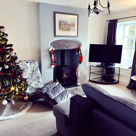 Quirky Cottage, Cosy Grade Ii Listed 2 Bed Troutbeck Bridge Апартаменты *