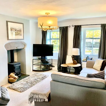 Quirky Cottage, Cosy Grade Ii Listed 2 Bed Troutbeck Bridge شقة